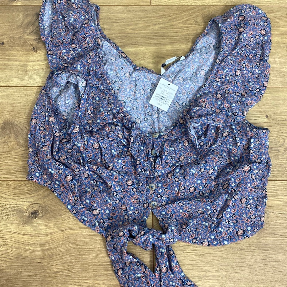 American eagle crop top